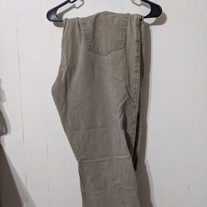 Men's kaki colored jeans